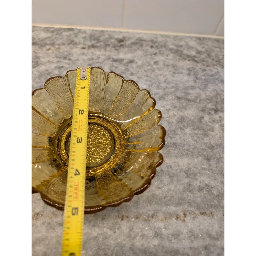 Engraved‎ Vintage Amber Glass Flower Silver Metal Pedestal Trinket Dish
